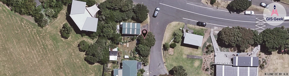 Radio Hydra Limited - 21 Seaview Rd Piha aerial image
